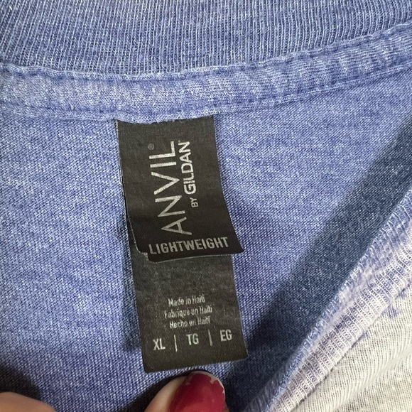 Kayce Dutton Yellowstone Bleached out Tee - Picture 3 of 5